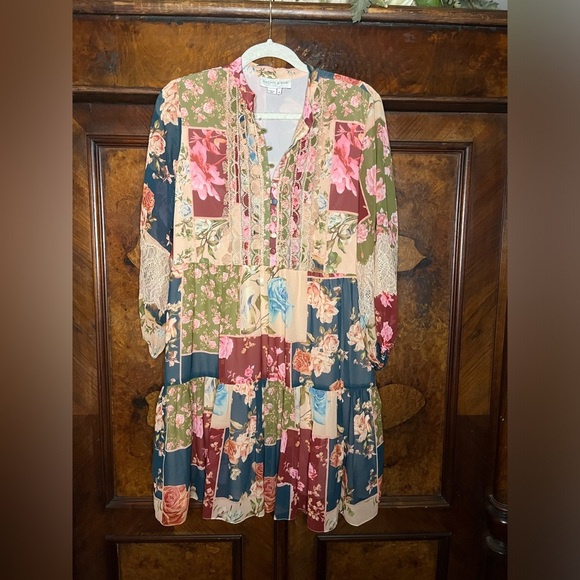EUC SACHIN + BABI-Moyer Floral Patchwork Multicolor Dress. Size S - Picture 4 of 12